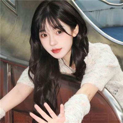 重生后，她转身投入死对头怀抱