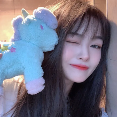 你是老板娘我是白月光